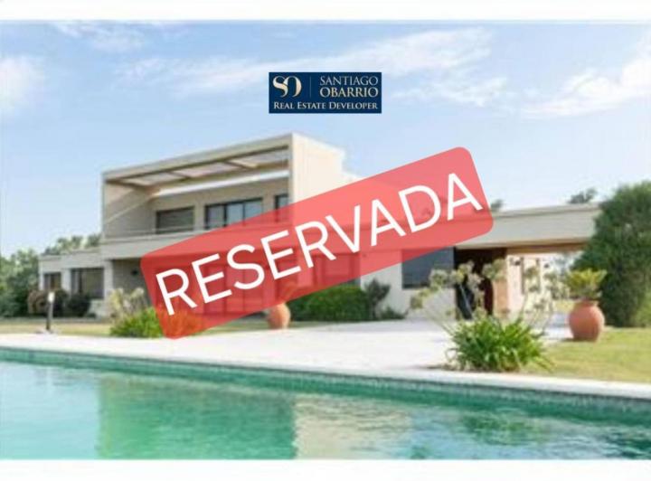 Casa · 305m² · 5 Ambientes