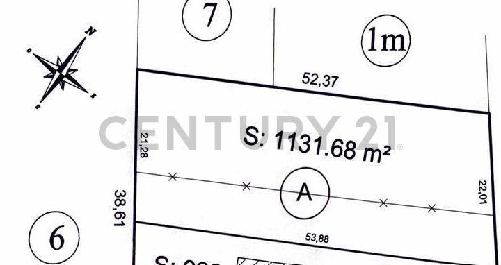 Terreno · 1131m²