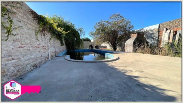 Casa · 100m² · 3 Ambientes · 2 Cocheras