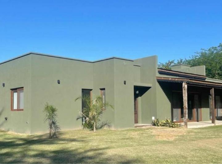 Casa · 258m² · 4 Ambientes