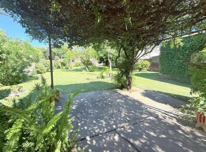 Casa · 233m² · 5 Ambientes
