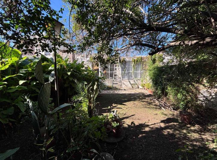 Casa · 107m² · 2 Ambientes · 1 Cochera