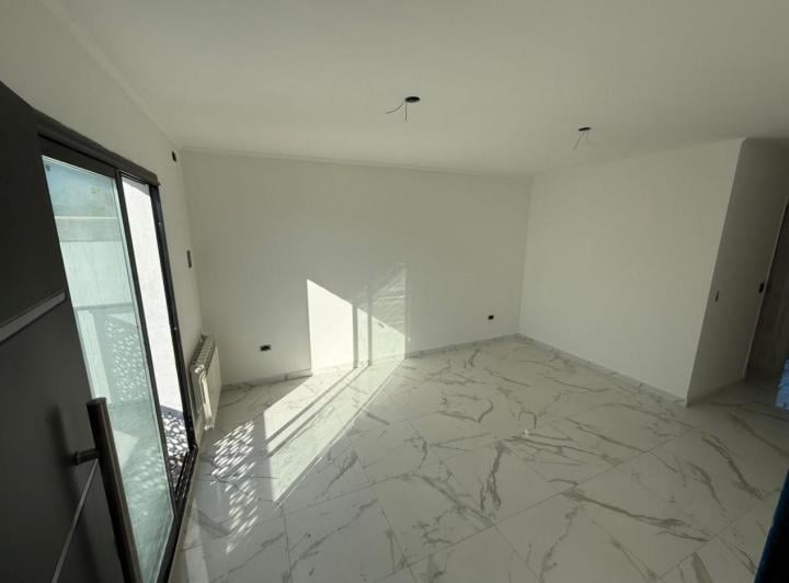 Edificio · 46m² · 2 Ambientes · 1 Cochera