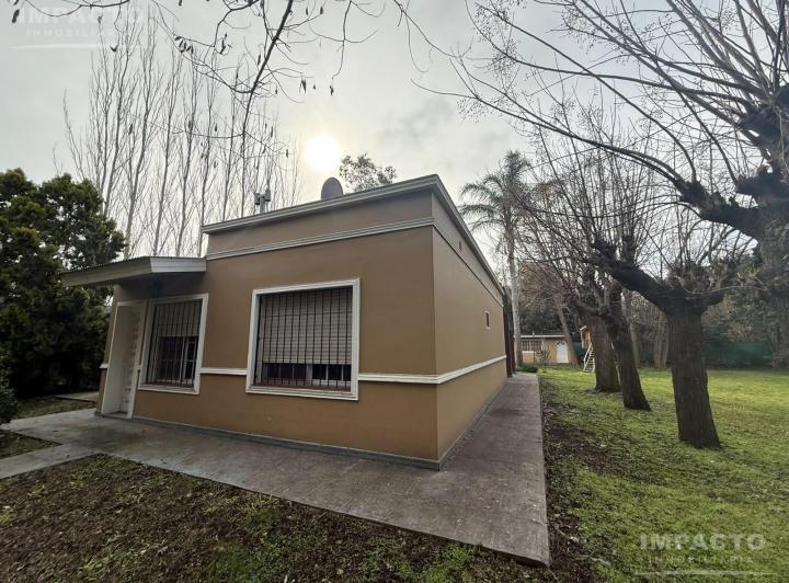 Casa · 1632m² · 3 Ambientes · 1 Cochera