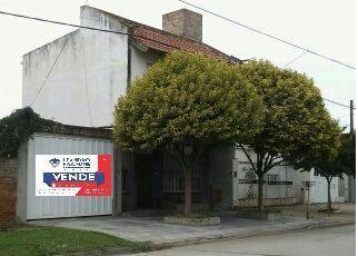 Casa · 145m² · 4 Ambientes · 1 Cochera