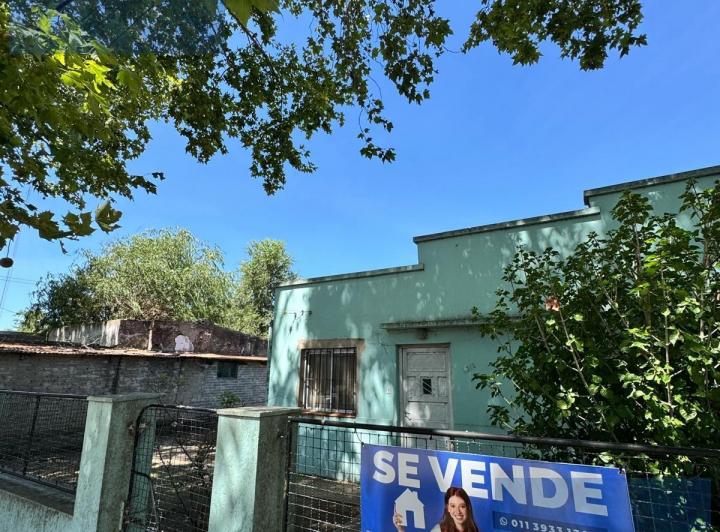 Casa · 80m² · 2 Dormitorios · 1 Cochera