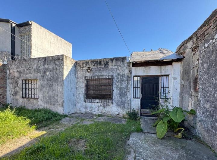 Terreno · 236m²