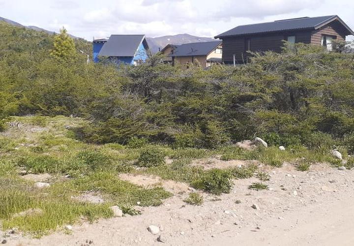 Terreno · 950m²