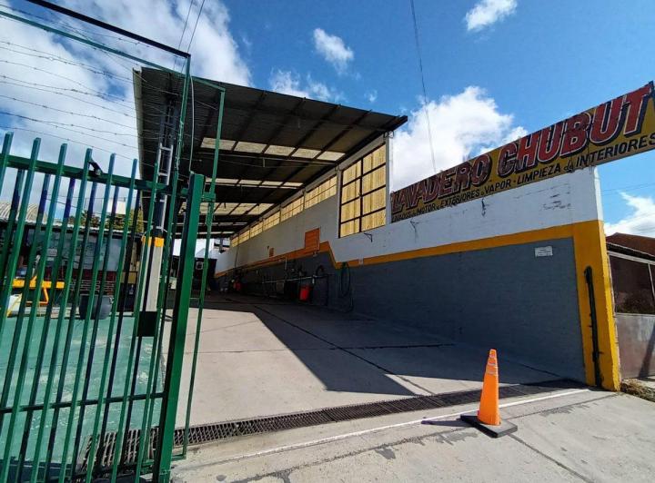 Local comercial · 50m² · 1 Cochera