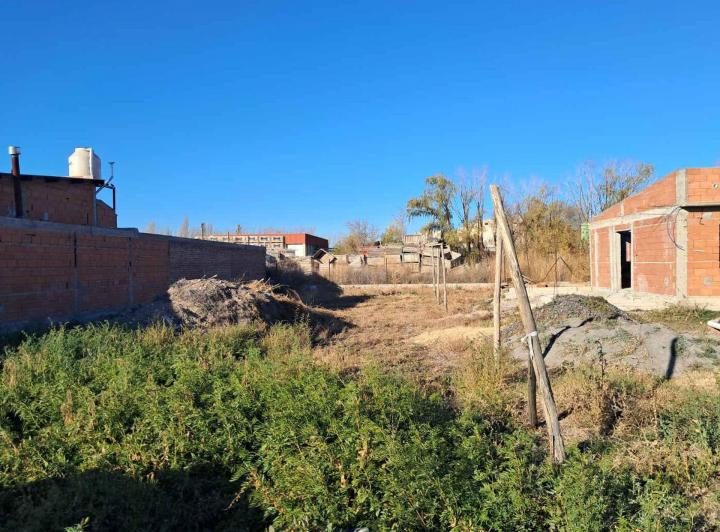 Terreno · 300m²