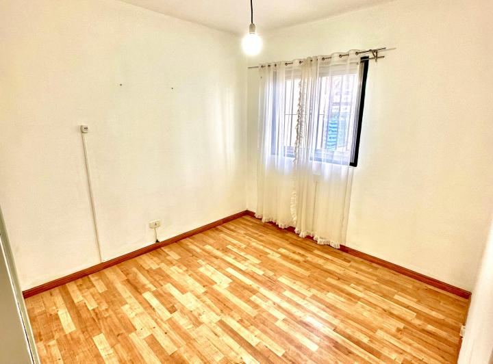 Departamento · 80m² · 6 Ambientes · 1 Cochera