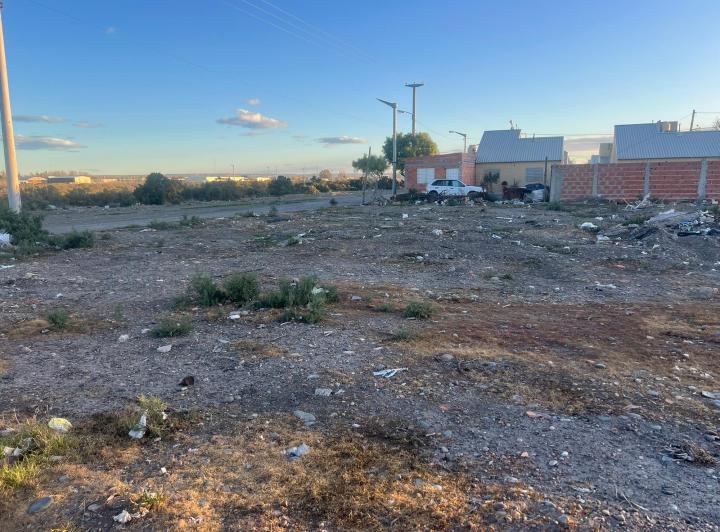 Terreno · 492m²