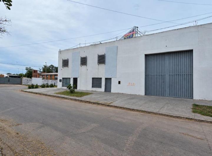Depósito · 465m²
