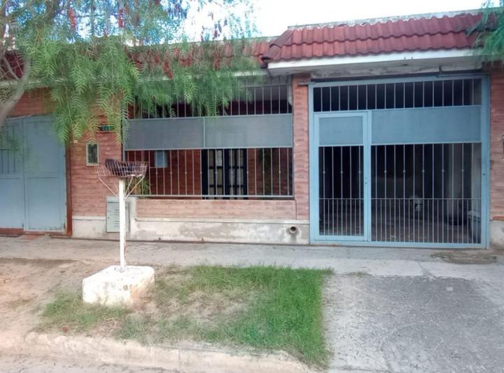Casa · 145m² · 5 Ambientes · 1 Cochera