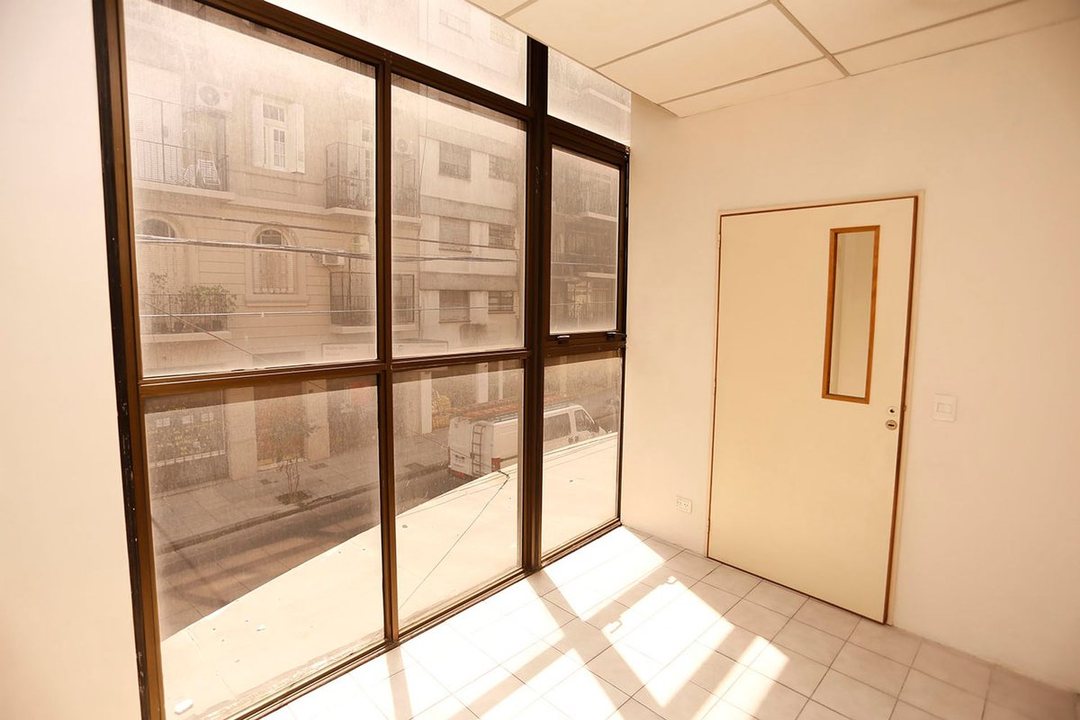 ALQUILER OFICINAS / CONSULTORIOS - BARRIO NORTE
