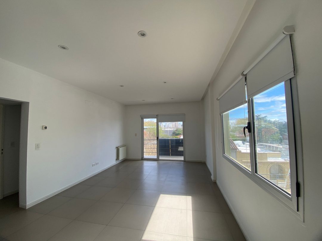 DEPARTAMENTO VENTA 1 DORMITORIO ASCENSOR Y PILETA