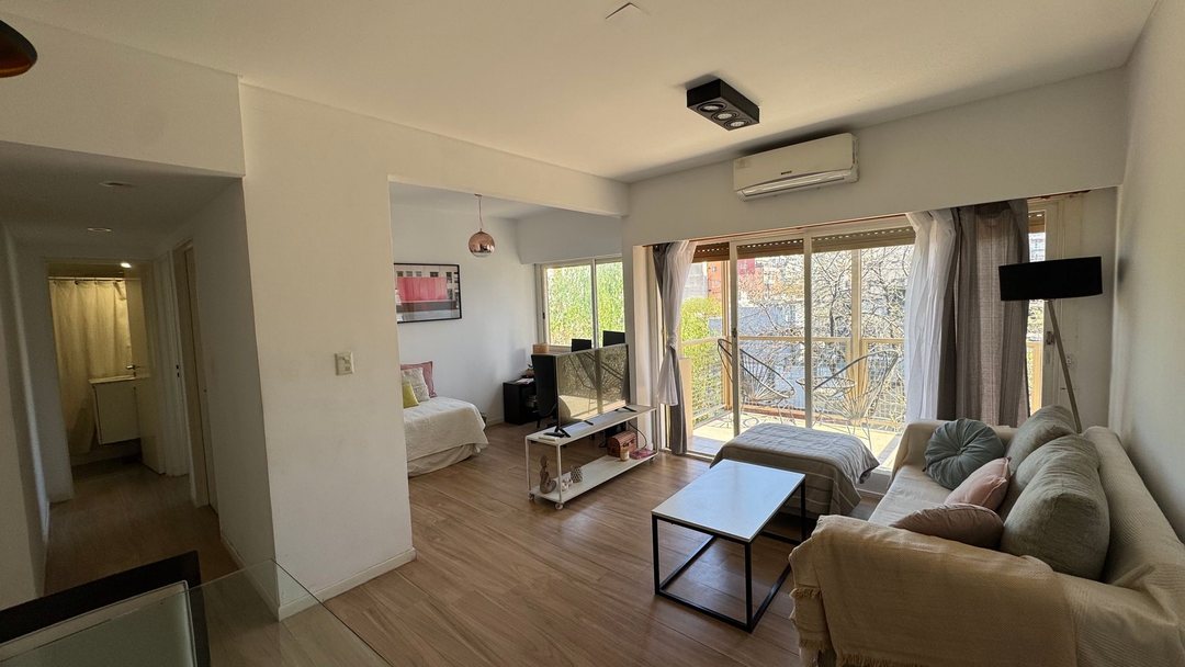 Alquiler Departamento, 2 Amb, Las Cañitas, balcon