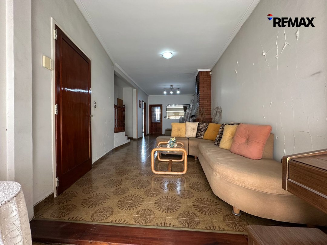 VENTA DUPLEX 4 AMBIENTES AL FRENTE  RAMOS MEJIA