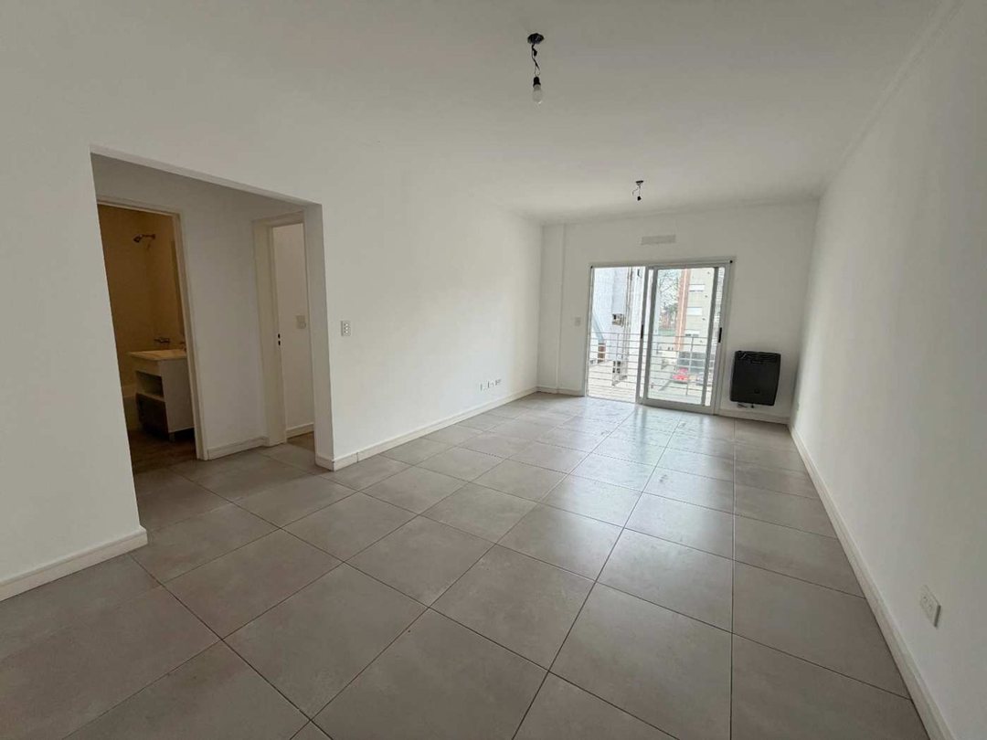 DEPARTAMENTO 2 AMBIENTES C/COCHERA-ALQUILER- TIGRE
