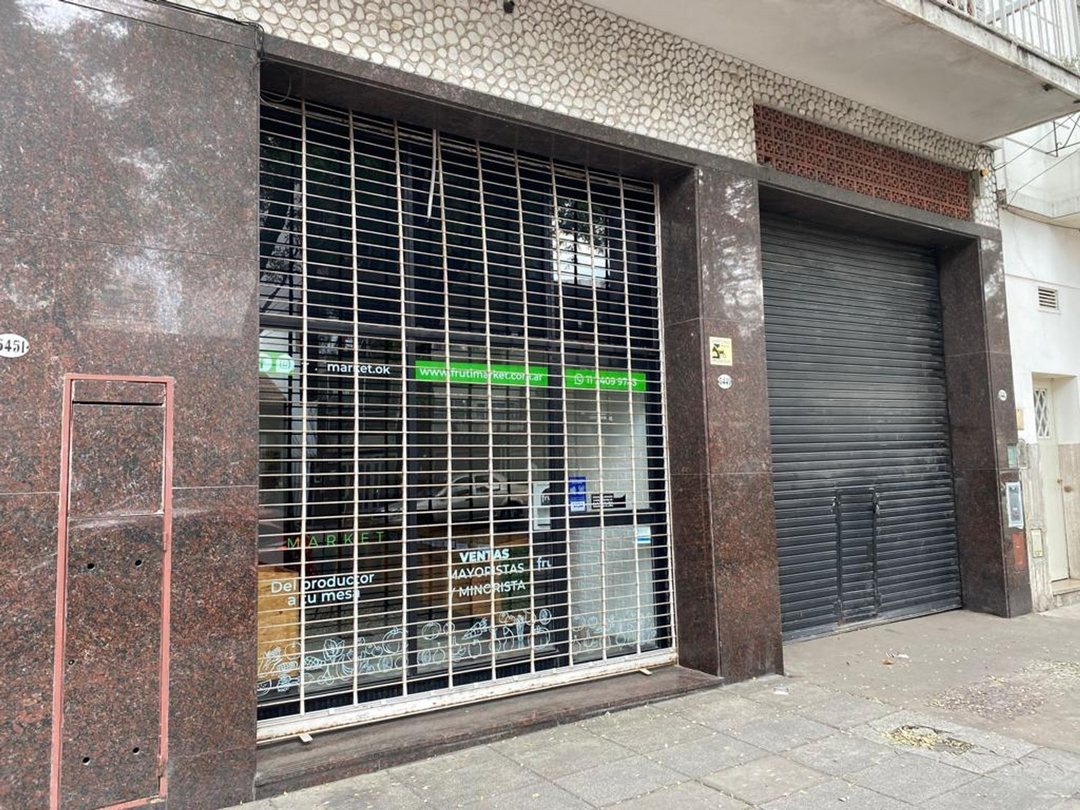 ALQUILER GALPÓN con local  V.URQ. 380m2 /TRIFÁSICA
