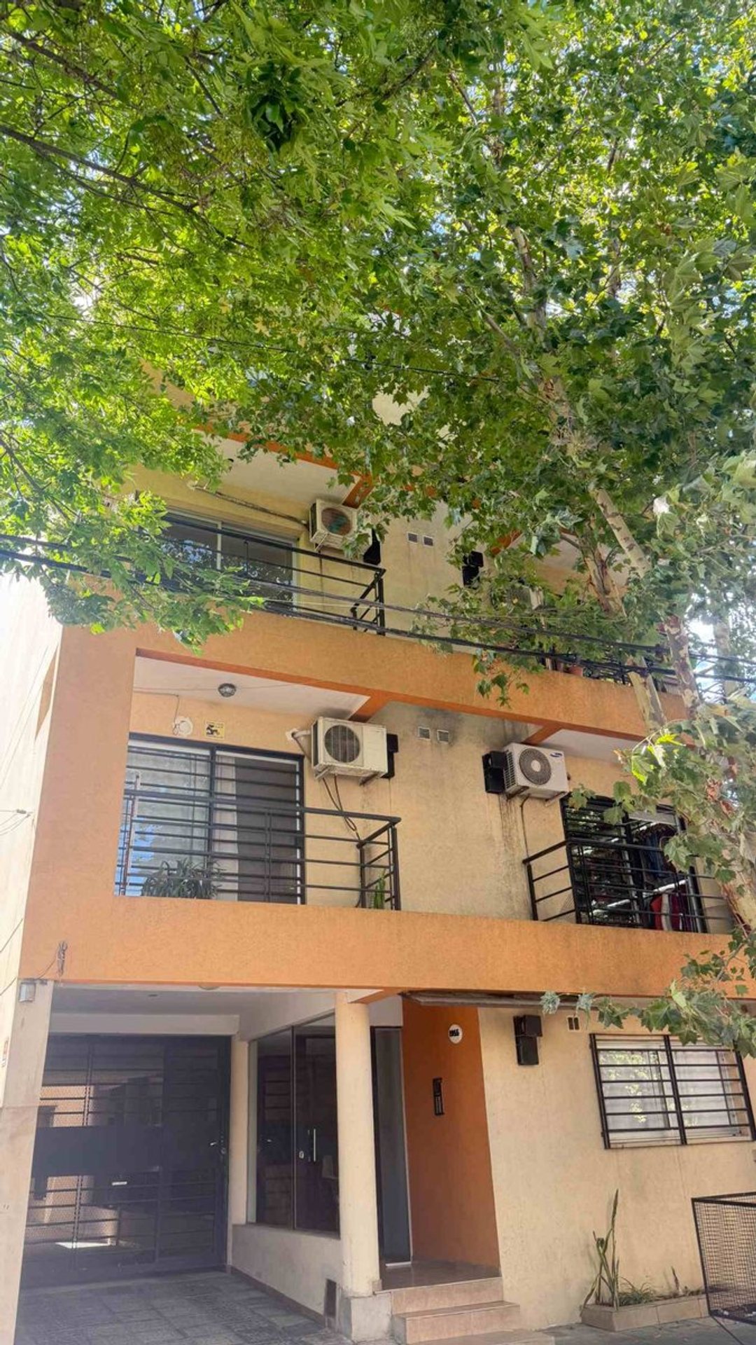 VENTA DEPARTAMENTO 2 AMBIENTES BANFIELD CON BALCON