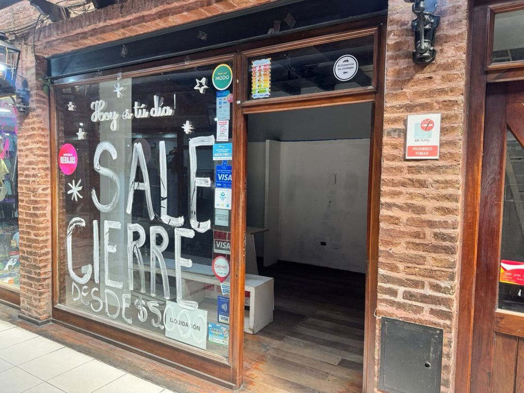 ALQUILER LOCAL COMERCIAL. GALERIA EL ESTABLO MORON