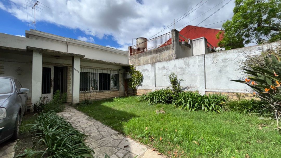 Venta casa lote propio Villa Devoto