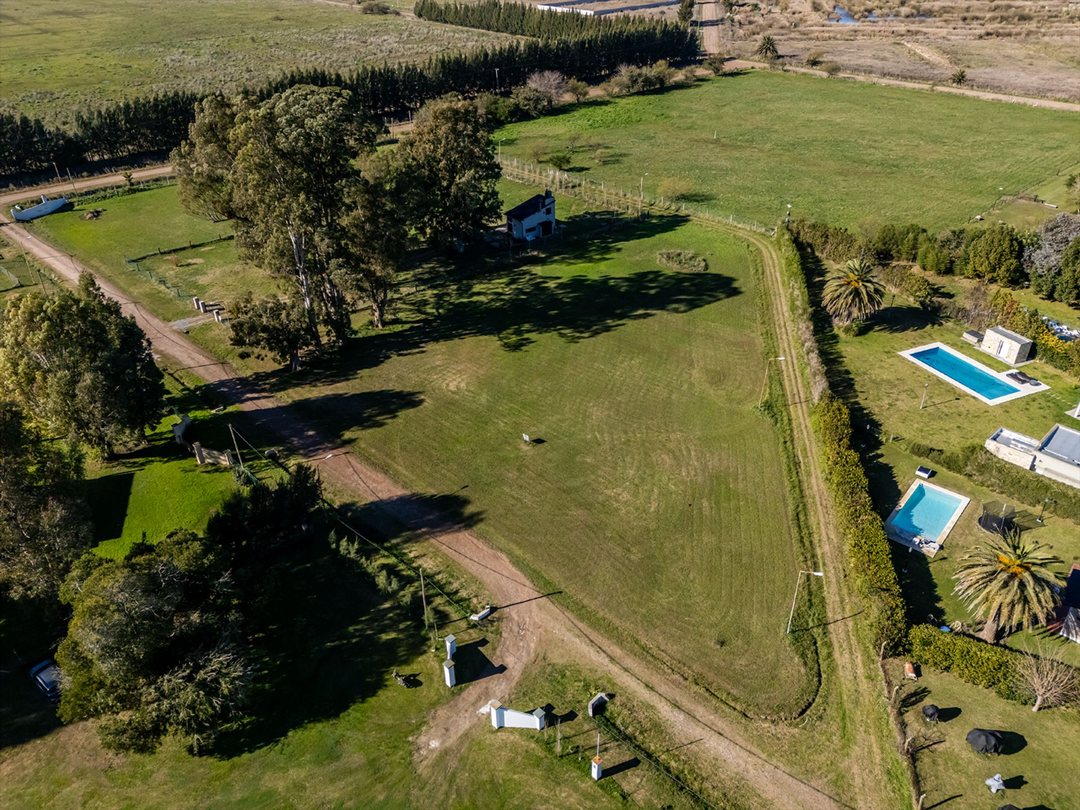 VENTA LOTE 2500 M2 CHASCOMUS BARRIO SEMICERRADO