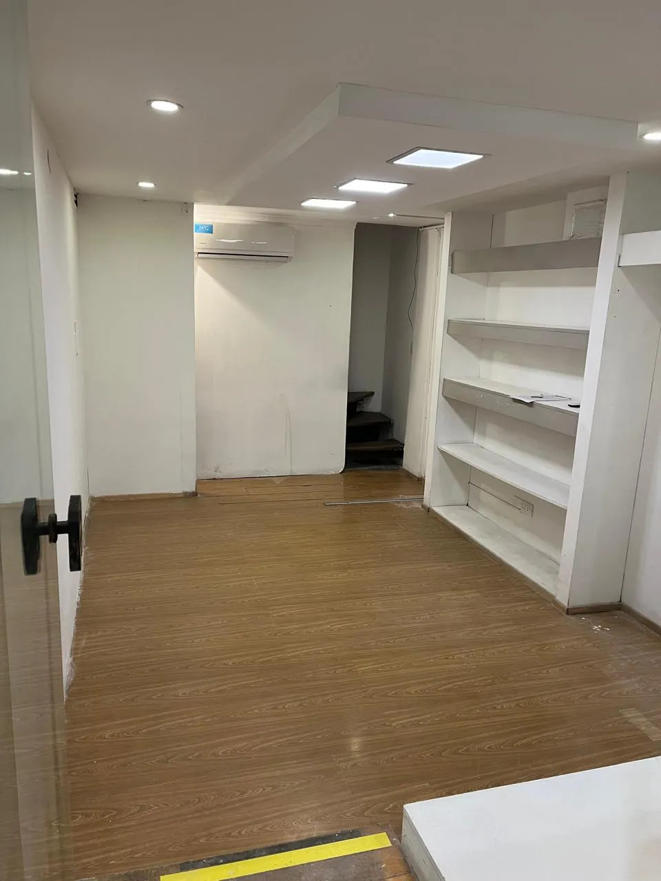 VENTA LOCAL