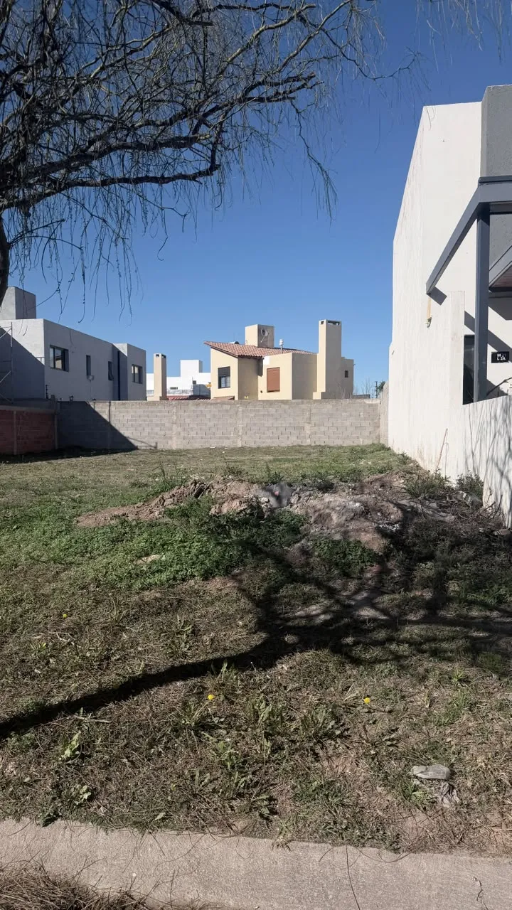 ¡OPORTUNIDAD ÚNICA EN DOCTA! Lote de 360m² en venta