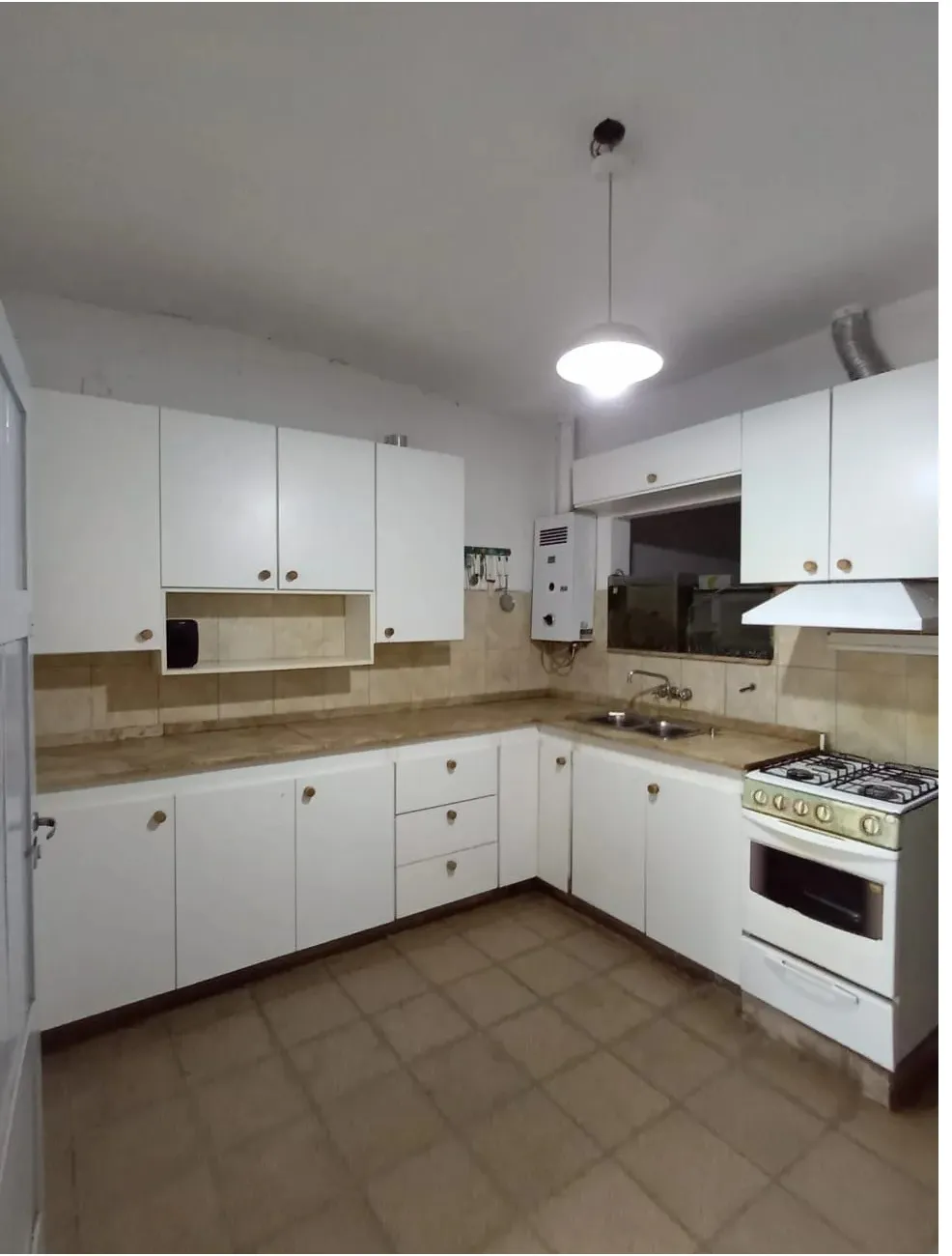 APTO CRÉDITO CASA 3 DORMIT B° LOS GRANADOS