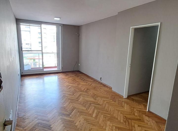 Departamento · 70m² · 4 Ambientes · 1 Cochera