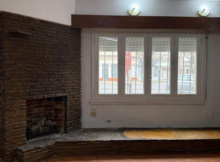 Oficina comercial · 80m² · 1 Cochera