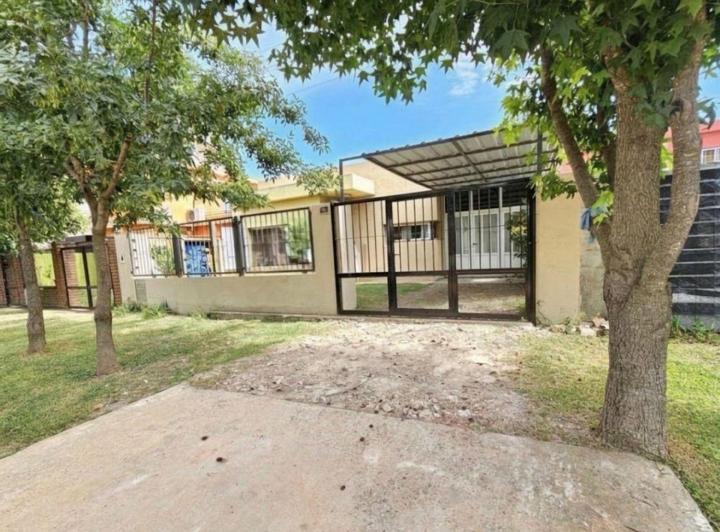 Casa · 156m² · 4 Ambientes · 1 Cochera