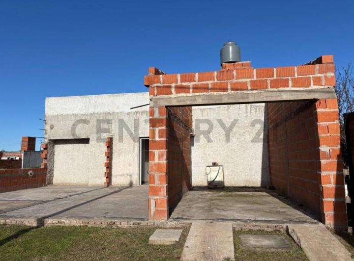 Casa · 42m² · 2 Ambientes · 1 Cochera