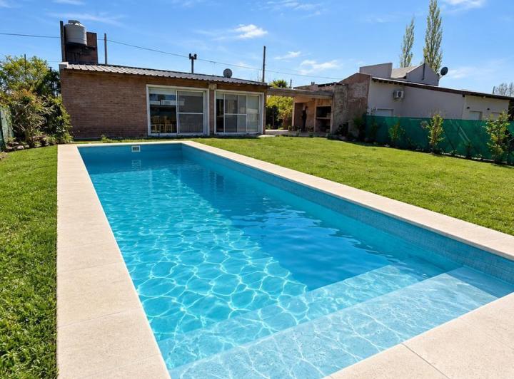 Casa · 40m² · 1 Ambiente · 2 Cocheras