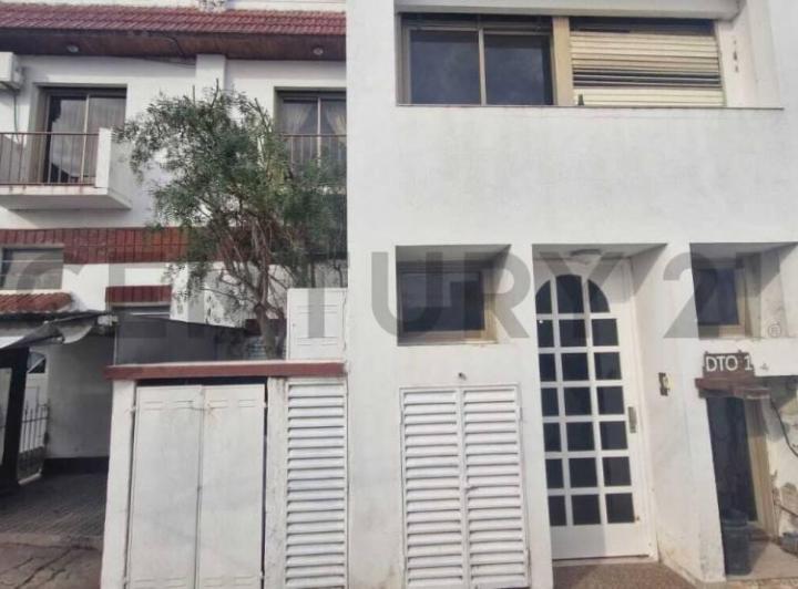 Casa · 160m² · 6 Ambientes