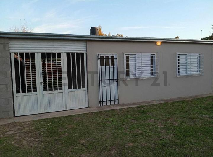 Casa · 78m² · 4 Ambientes · 2 Cocheras