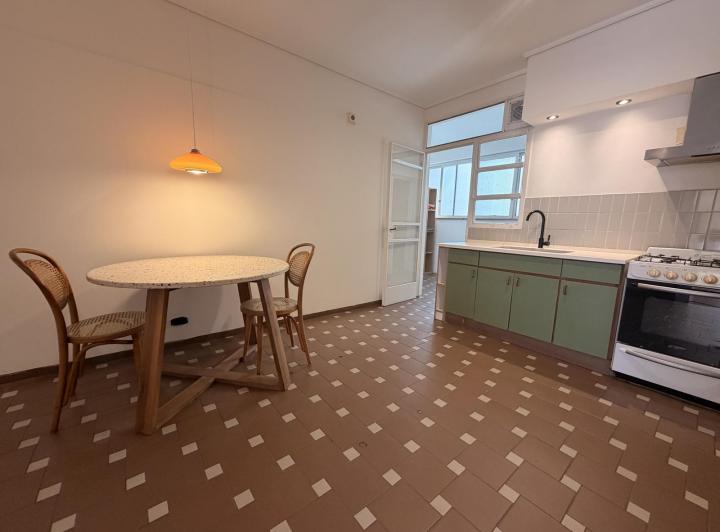 Departamento · 102m² · 5 Ambientes · 1 Cochera