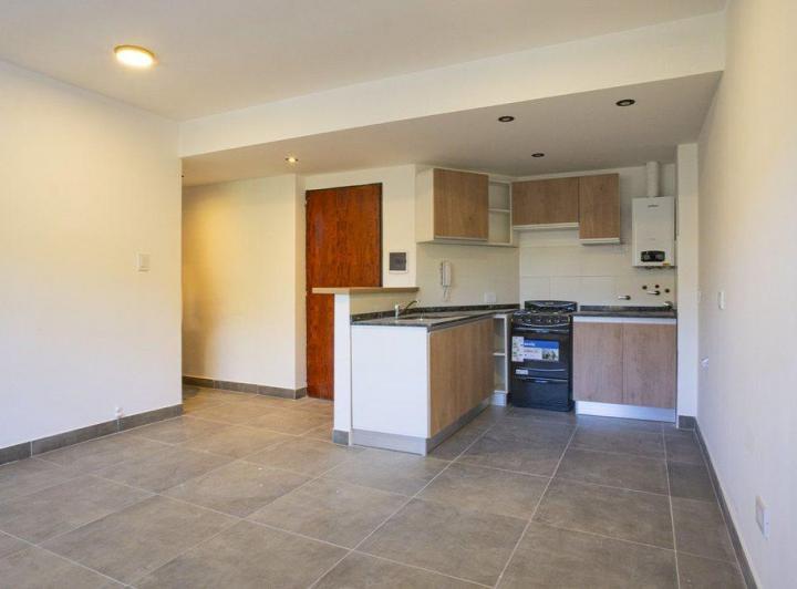Departamento · 48m² · 2 Ambientes · 1 Cochera