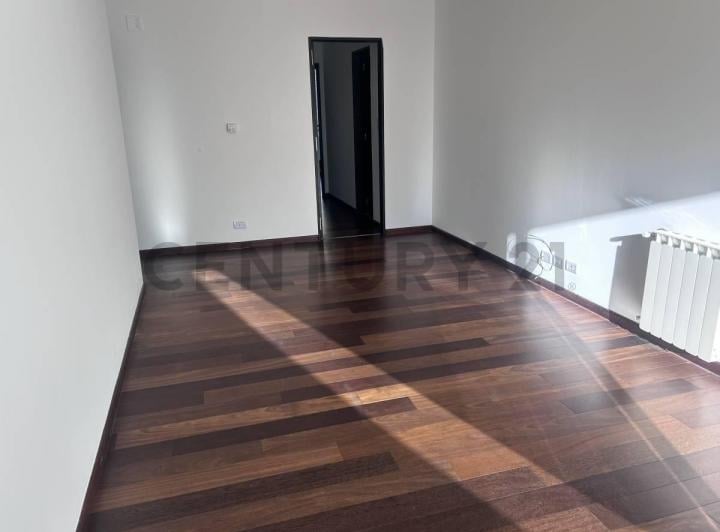 Departamento · 102m² · 4 Ambientes · 1 Cochera