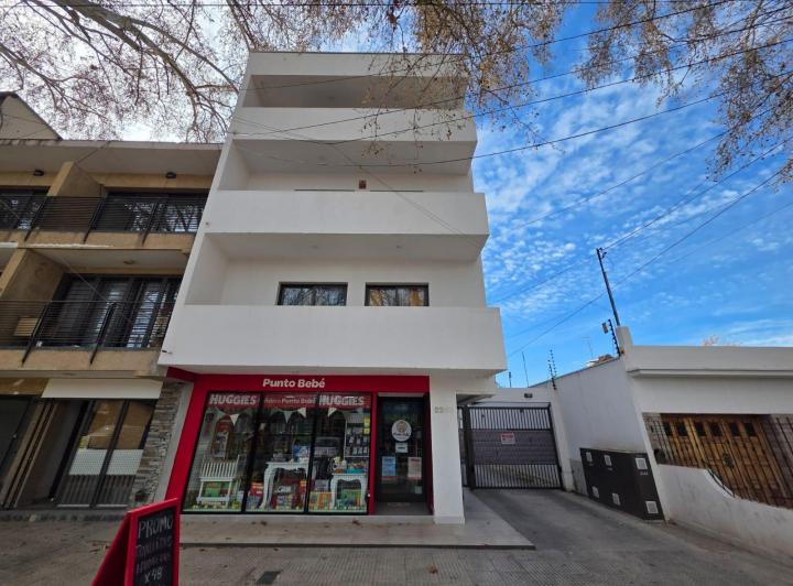 Departamento · 50m² · 3 Ambientes · 1 Cochera