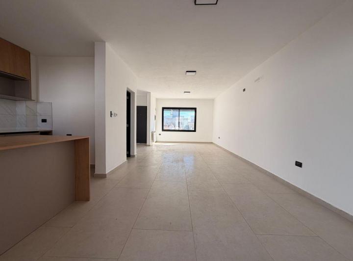Casa · 145m² · 4 Ambientes · 2 Cocheras
