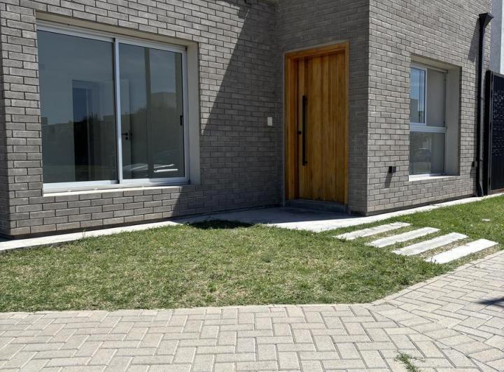 PH · 66m² · 4 Ambientes · 1 Cochera