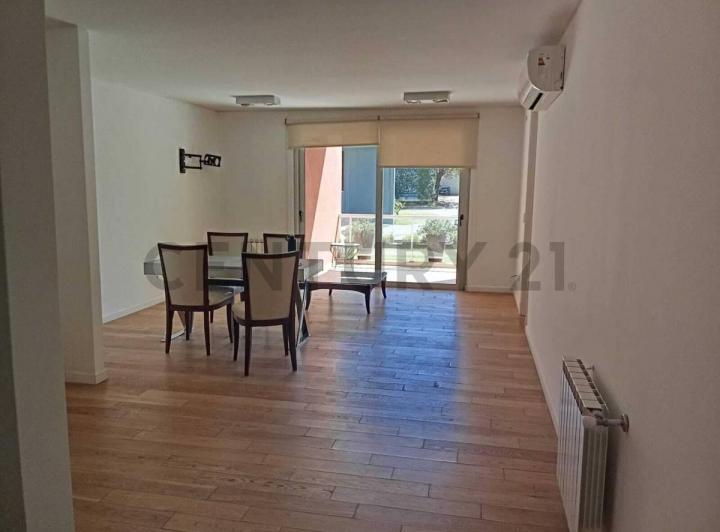 Departamento · 160m² · 4 Ambientes · 2 Cocheras