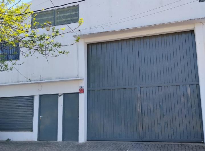 Bodega-Galpón · 600m²