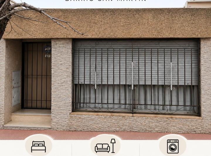 Casa · 1m² · 4 Ambientes