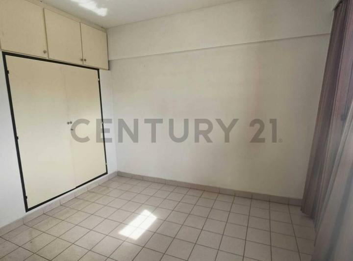 Departamento · 84m² · 5 Ambientes · 1 Cochera