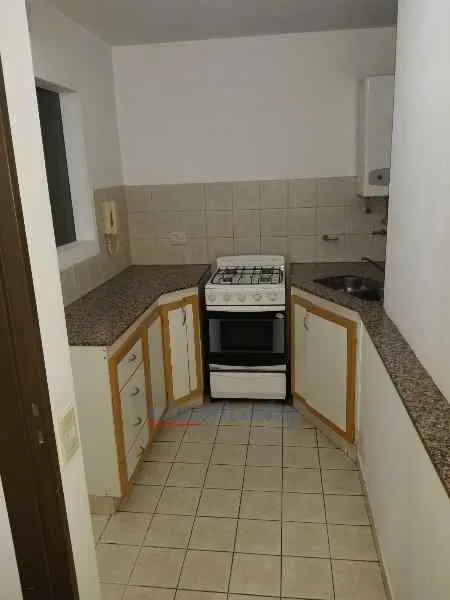 Dueño Alquilo depto Nueva Cordoba Pueyrredon 154 piso 3 B dos dormitorios