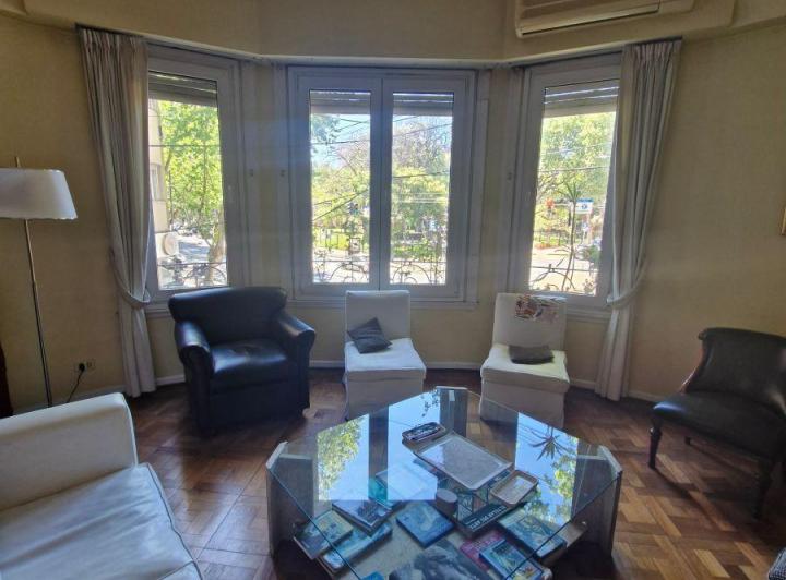 Departamento · 180m² · 5 Ambientes